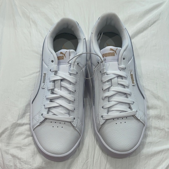 Puma White and Gold Sneakers- size 7 - Picture 4 of 7